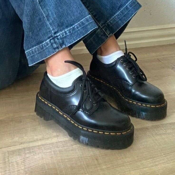 Doc martens 90s look