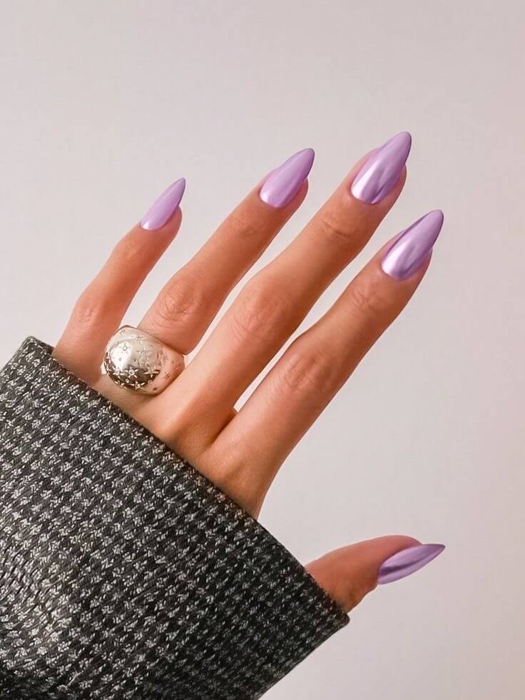 Lavender chrome nails Spring 2024